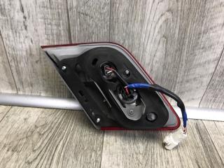 Фонарь внутренний правый CAMRY 40 06-11