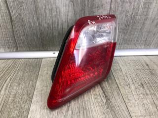 Фонарь внутренний правый CAMRY 40 06-11