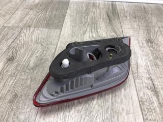 Фонарь внутренний правый CAMRY 40 06-11