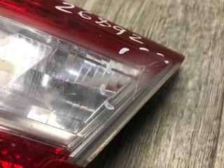 Фонарь внутренний правый CAMRY 40 06-11