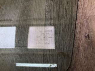 Стекло двери заднее левое SUZUKI SX4 06-13 J20A