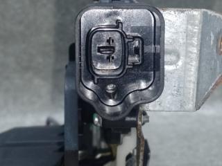 Замок двери задний правый H3 05-10 2006 L52 3.5 L