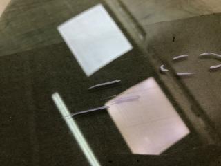 Стекло двери переднее левое JOURNEY 08-20 2012 2.4 ED3