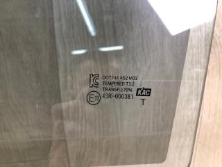 Стекло двери переднее левое ACCENT RB 10- 2014 1.6 G4FD