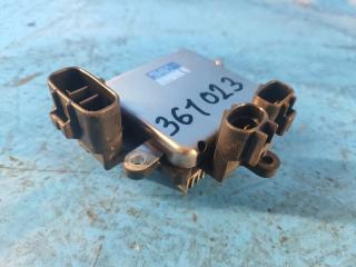 Блок управления вентилятором радиатора TOYOTA SIENNA 03-10