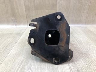 Кронштейн усилителя заднего бампера левый ROGUE 08-15 2010 2.5 QR25DE