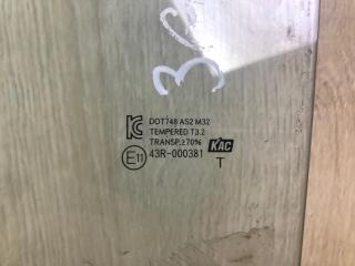 Стекло двери заднее левое ACCENT RB 10- 2014 1.6 G4FD