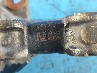 Кулак поворотный правый CX-9 16- 2017