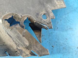 Дефлектор радиатора правый JOURNEY 08-20 2016 2.4 ED3