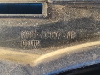 Диффузор вентилятора основного радиатора ESCAPE 12-19