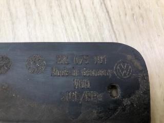 Брызговик задний левый TIGUAN 16-23 2018 DGUA 2.0