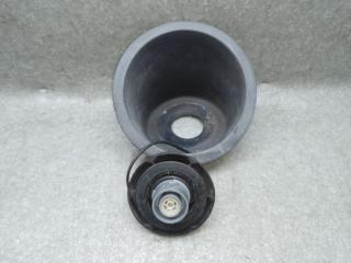 Крышка топливного бака H3 05-10 2006 L52 3.5 L