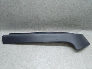 Накладка стойки лобового стекла правая H3 05-10 2006 L52 3.5 L