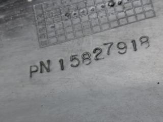 Накладка стойки лобового стекла правая H3 05-10 2006 L52 3.5 L