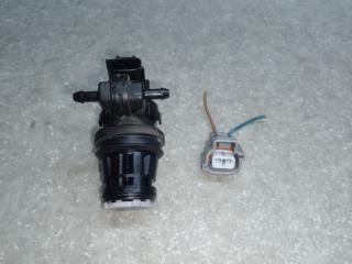 Насос омывателя стекла KIA SOUL PS 13-19 2014 Б/У Насос омывателя стекла KIA SOUL PS 13-19 2014