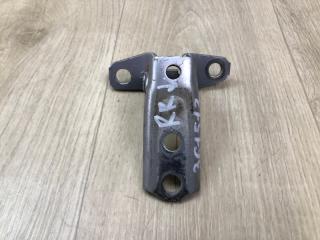 Петля двери нижняя задняя правая OUTLANDER GF 12- 2013 2.4 4J12