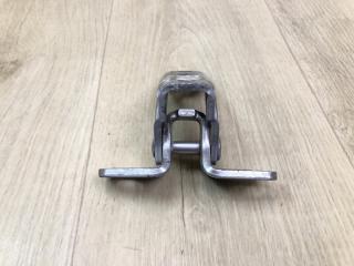 Петля двери верхняя передняя правая OUTLANDER GF 12- 2013 2.4 4J12