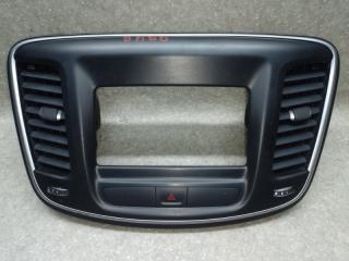 Кнопка аварийной сигнализации CHRYSLER 200 14-16 2016 Б/У Кнопка аварийной сигнализации CHRYSLER 200 14-16 2016