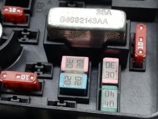 Блок предохранителей моторный отсек 200 14-16 2016 2.4 ED6