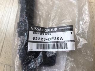 Кронштейн переднего бампера левый QASHQAI/ROGUE SPORT 14-