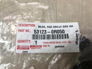 Молдинг бампера передний правый TOYOTA RAV4 18-
