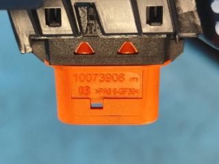 Кнопка стеклоподъемника передняя правая FOCUS 10-18