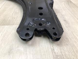 Рычаг передней подвески нижний JETTA 05-10