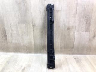 Крепление радиатора левое TOYOTA LAND CRUISER 200 08-21