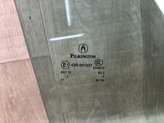 Стекло двери переднее правое TLX 17-20