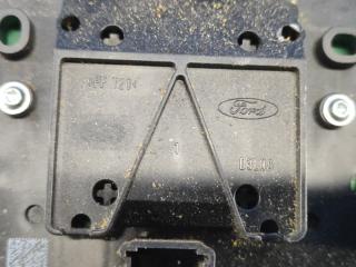 Блок управления мультимедиа FOCUS 10-18