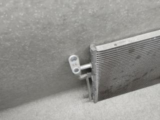 Радиатор кондиционера LEAF 10-17 2011 EM61