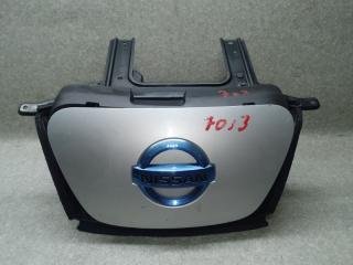 Зарядное гнездо (розетка) NISSAN LEAF 10-17 2011