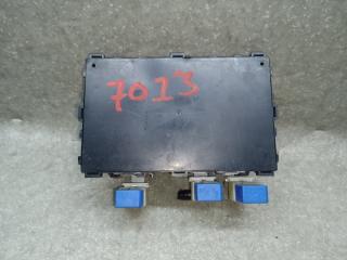 Блок электронный NISSAN LEAF 10-17 EM61