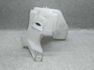 Бачок омывателя NISSAN LEAF 10-17 EM61