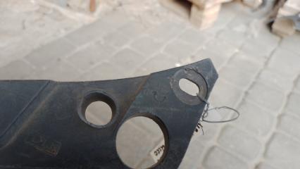 Накладка замка капота ACCORD CL7 / TSX 03-08