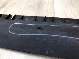 Кронштейн порога правый MODEL Y 19- 2021