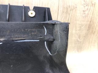 Кронштейн порога левый MODEL Y 19- 2021