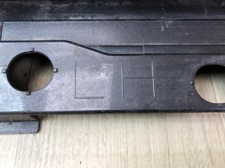 Накладка порога наружная левая PRIUS 16- 2017 1.8 2ZRFXE