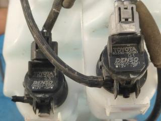 Бачок омывателя PRIUS - 30 09-17