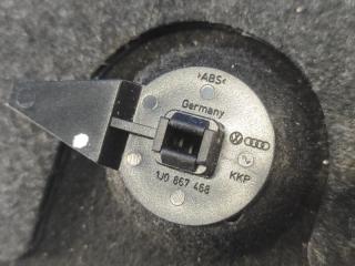 Обшивка багажника левая VOLKSWAGEN TIGUAN 08-17