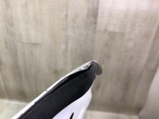 Капот LEAF 10-17 EM61