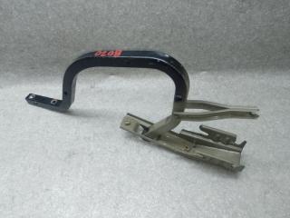 Петля крышки багажника CAMRY 40 06-11 2010 2.5 2ARFE