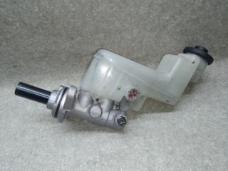 Главный тормозной цилиндр CAMRY 40 06-11 2010 2.5 2ARFE