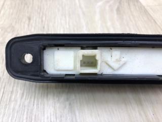 Кнопка открывания багажника наружная VENZA 09-16 2009 3.5 2GR-FE