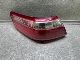 Фонарь наружный левый CAMRY 40 06-11