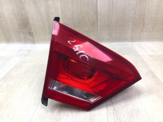 Фонарь внутренний левый VOLKSWAGEN PASSAT B7 11-15 2014 Б/У Фонарь внутренний левый VOLKSWAGEN PASSAT B7 11-15 2014