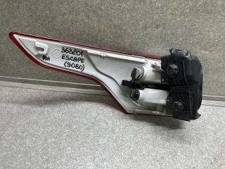 Фонарь наружный правый ESCAPE 12-19