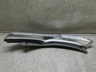 Фонарь наружный правый LEAF 10-17 EM61