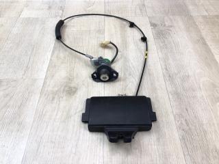 Замок крышки багажника LEXUS HS250H (ANF10) 09-12 2009 Б/У Замок крышки багажника LEXUS HS250H (ANF10) 09-12 2009