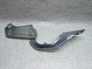 Петля капота правая ESCAPE 12-19